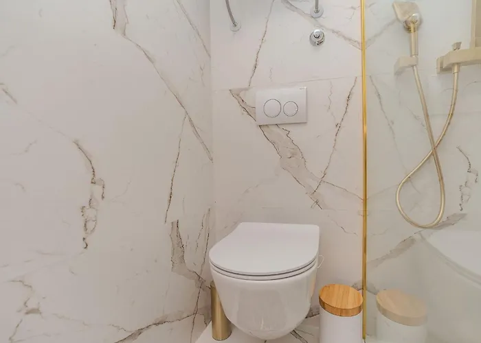 La E Bella זאדאר