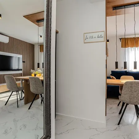 Apartamento La E Bella *