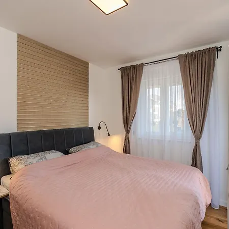 Apartment La E Bella Zadar