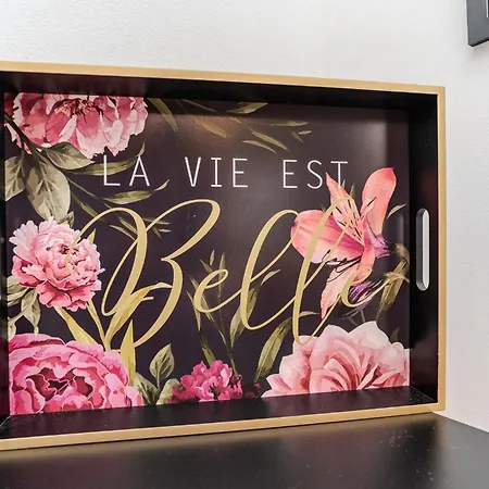 La E Bella * 扎达尔