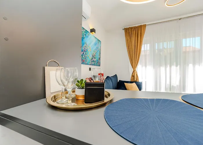 Apartament La E Bella *